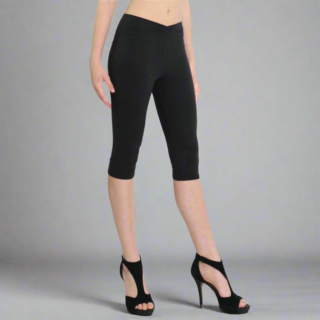 Danzcue Suede Supplex Oasis Capri Legging