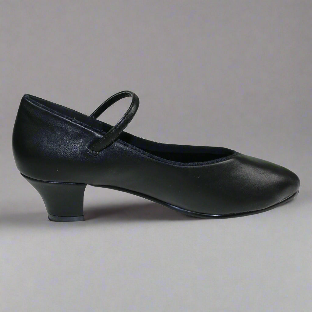 Danzcue 1.5" Character Dance Shoes - Black