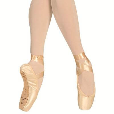 leather pointe shoes
